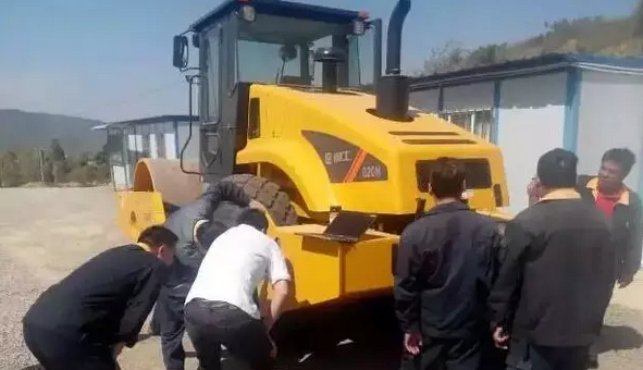 用事实说话：柳工CLG620H压路机极限体验