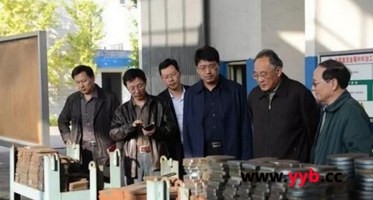 石世印将军一行到方圆集团参观考察